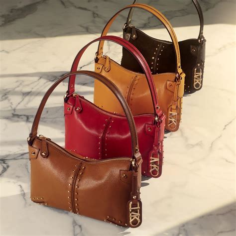 Michael Kors USA: Designer Handbags, Clothing, Menswear, .